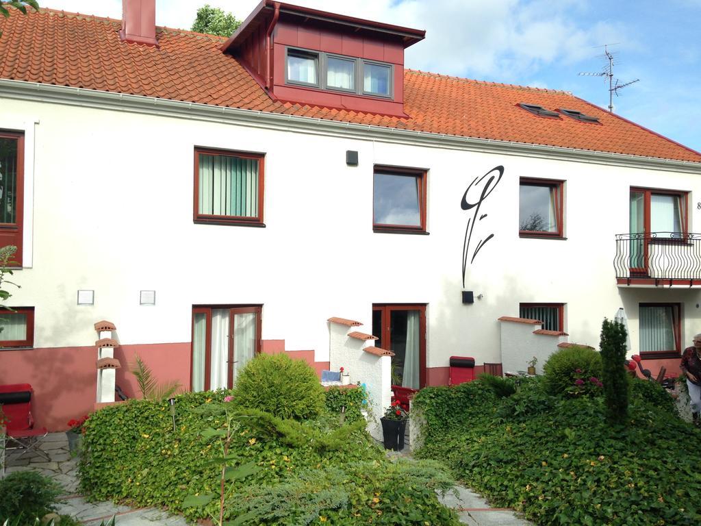 Solrosen I Simrishamn - Oesterlen Room photo
